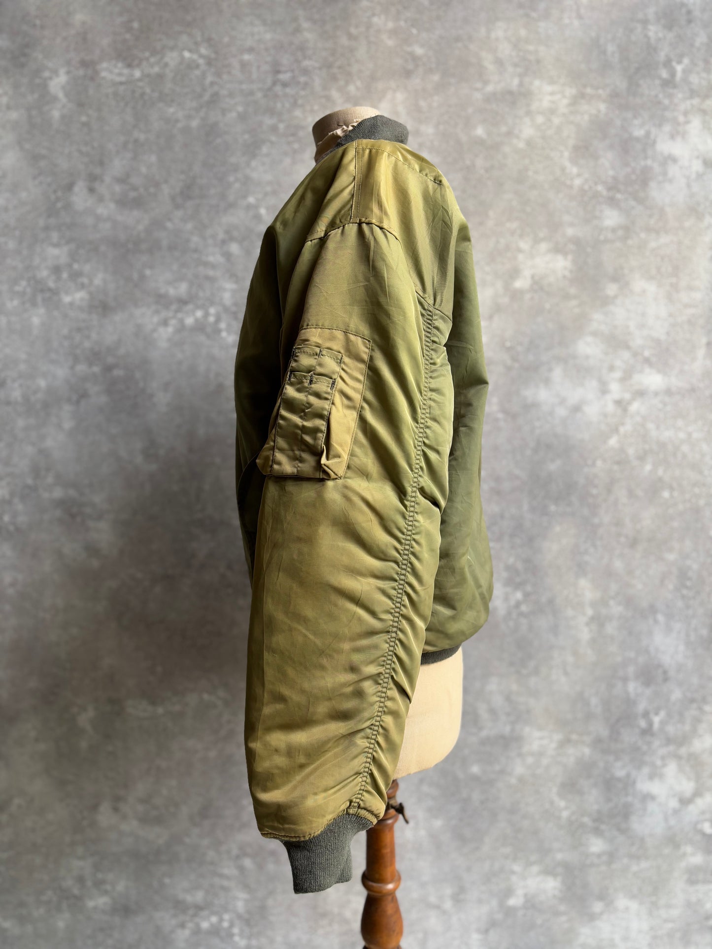 【1980's】Vintage USAF Military Alpha Fright Jacket