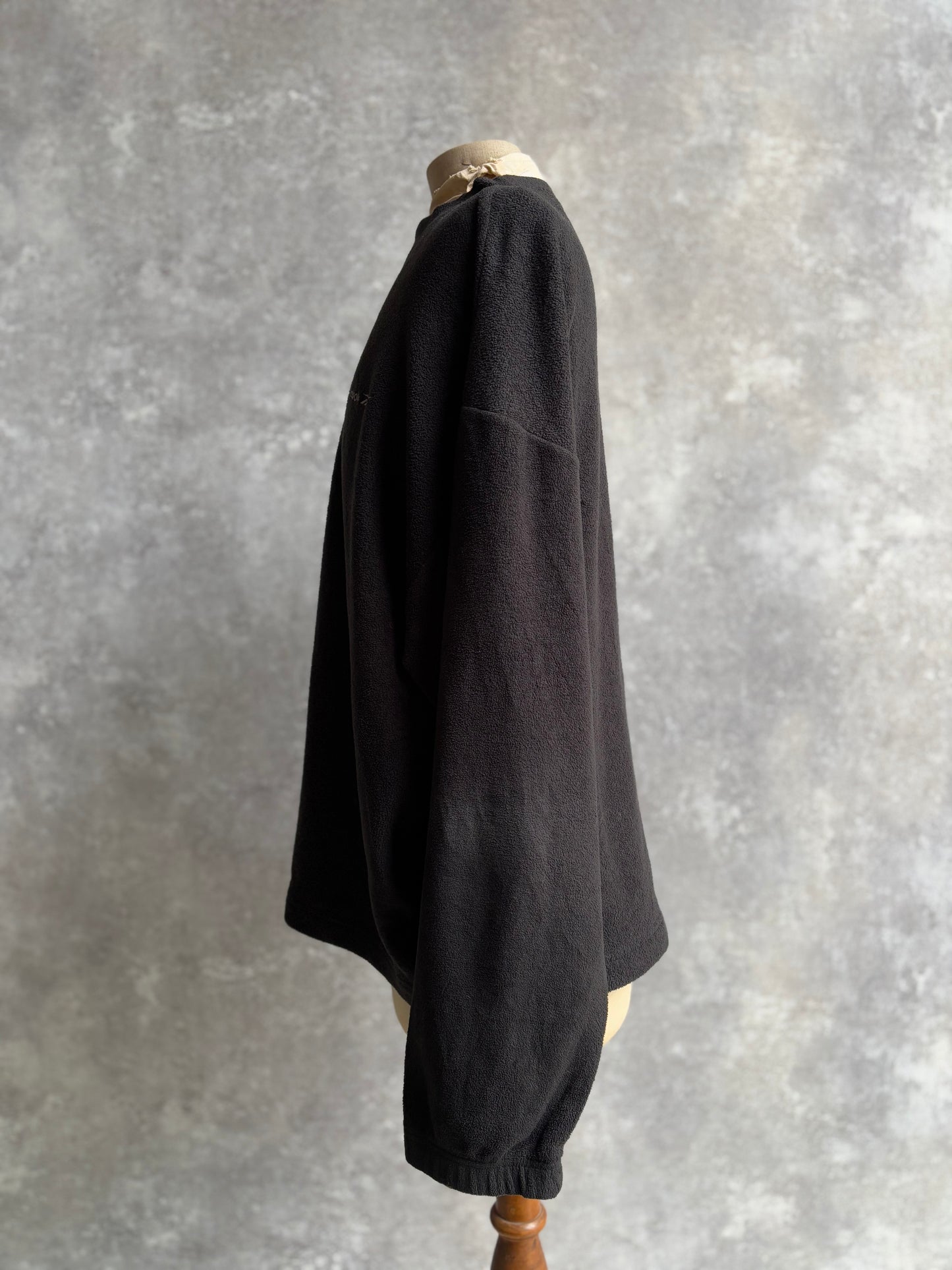 【1990’s】Reebok Black Fleece Long Sleeve Shirt