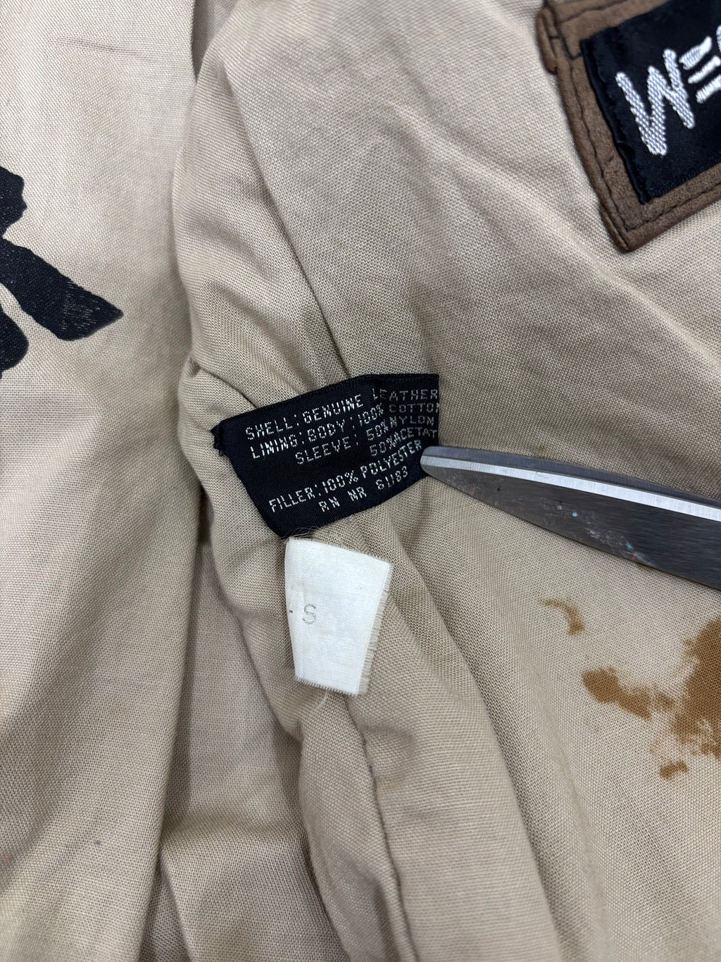 1990s Vintage Leather Flight Jacket “FLIGHT-BOMBER” by WEAR-ME-OUT