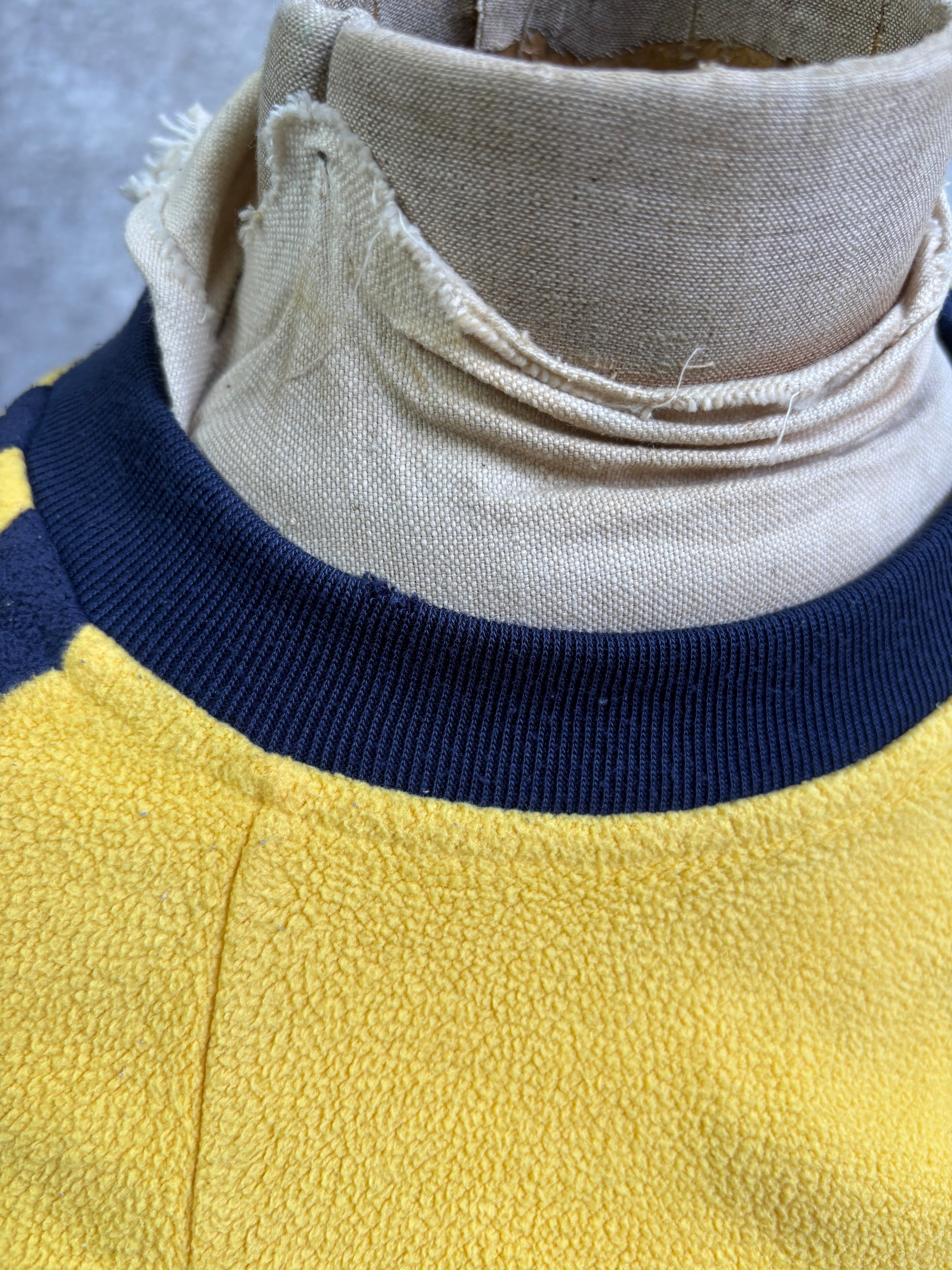【1990’s】Tommy Hilfiger Yellow Fleece Long Sleeve