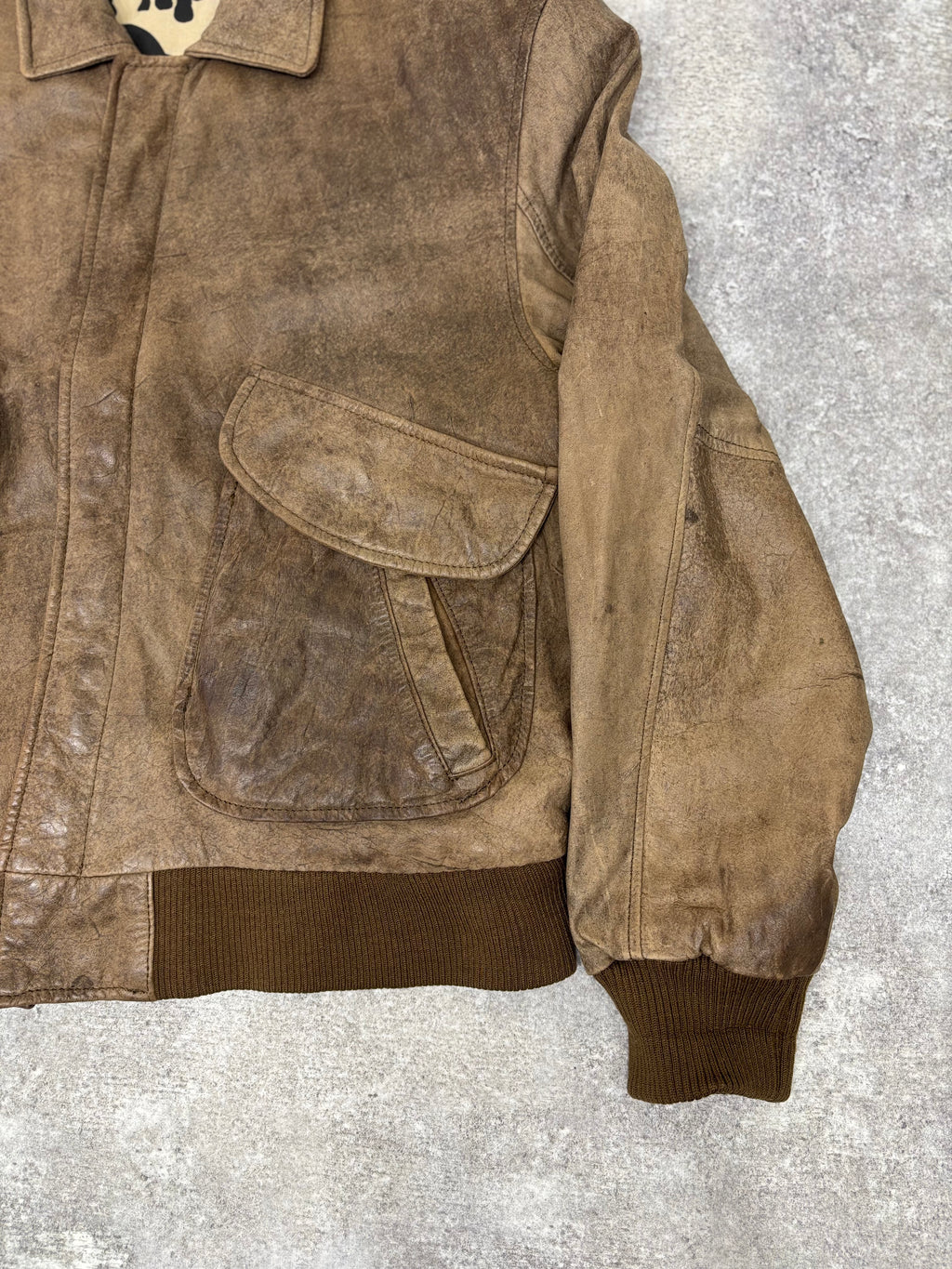 1990s Vintage Leather Flight Jacket “FLIGHT-BOMBER” by WEAR-ME-OUT