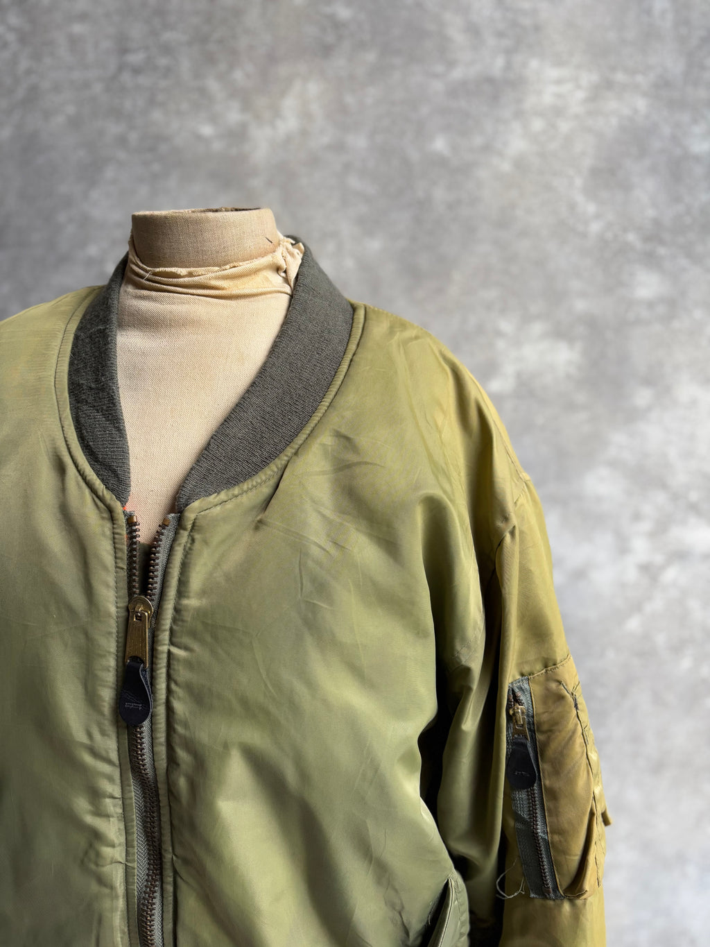 【1980's】Vintage USAF Military Alpha Fright Jacket