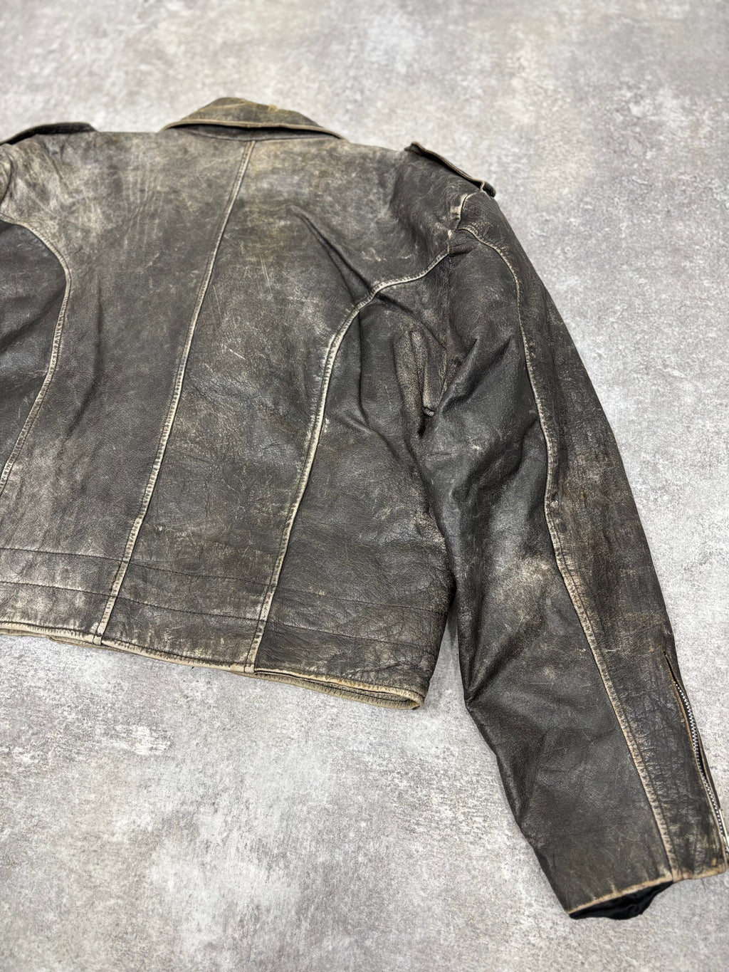 ～1990s Vintage Distressed Leather Riders Jacket