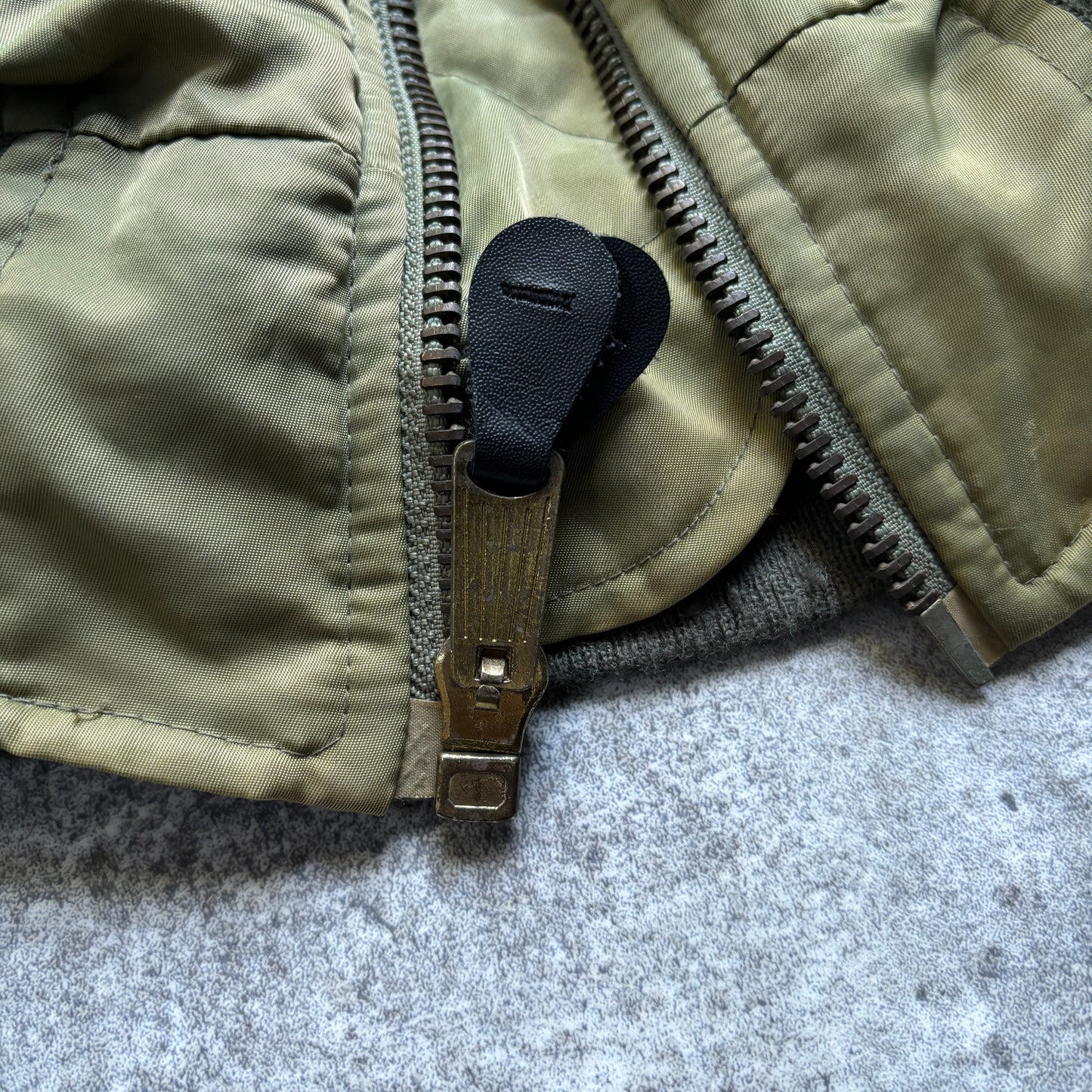 【1980's】Vintage USAF Military Alpha Fright Jacket